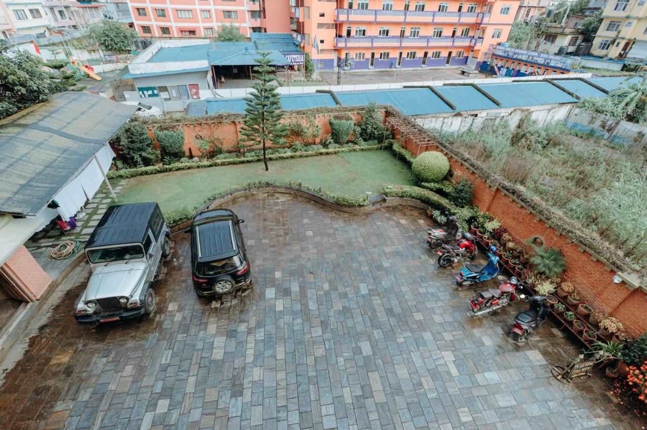 Tise Hotel Catmandu Exterior foto